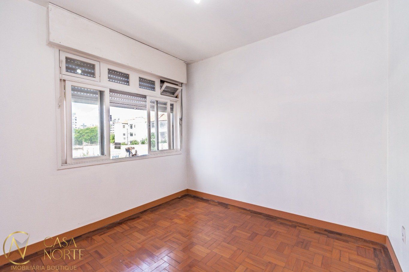 Apartamento à venda com 2 quartos, 68m², Rua Silva Só no bairro Santa Cecília em Porto Alegre