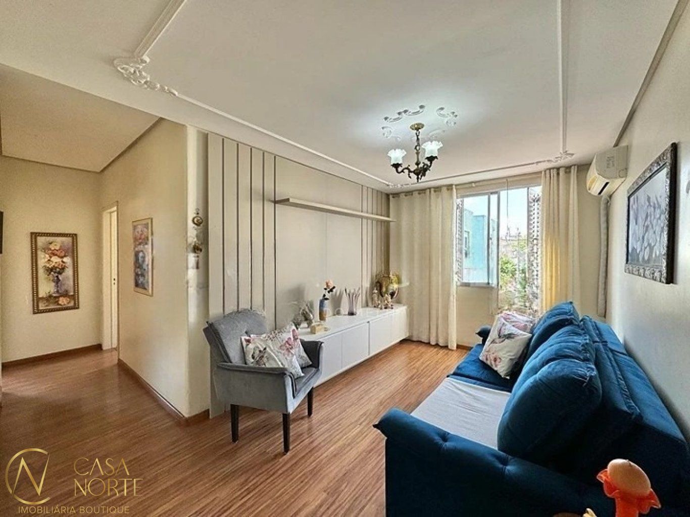 Apartamento à venda com 2 quartos, 54m², 1 vaga, Rua Itiberê da Cunha no bairro São Sebastião em Porto Alegre