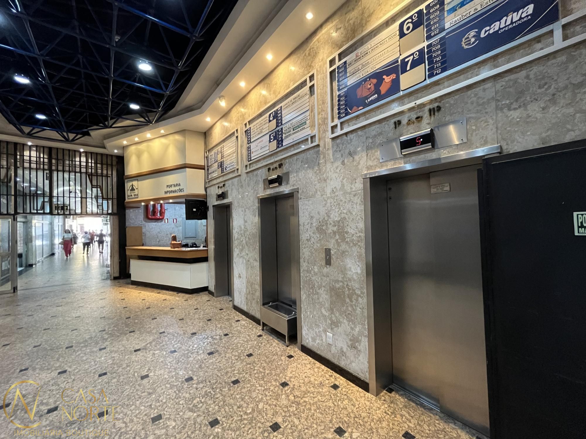 Conjunto Comercial à venda com 2 quartos, 130m², Rua dos Andradas no bairro Centro Histórico em Porto Alegre
