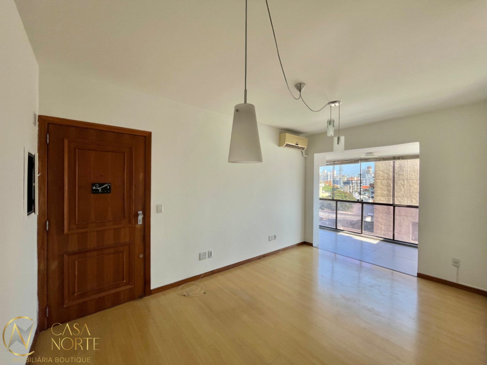 Apartamento à venda com 1 quarto, 51m², 1 vaga, Rua Felipe Neri no bairro Auxiliadora em Porto Alegre