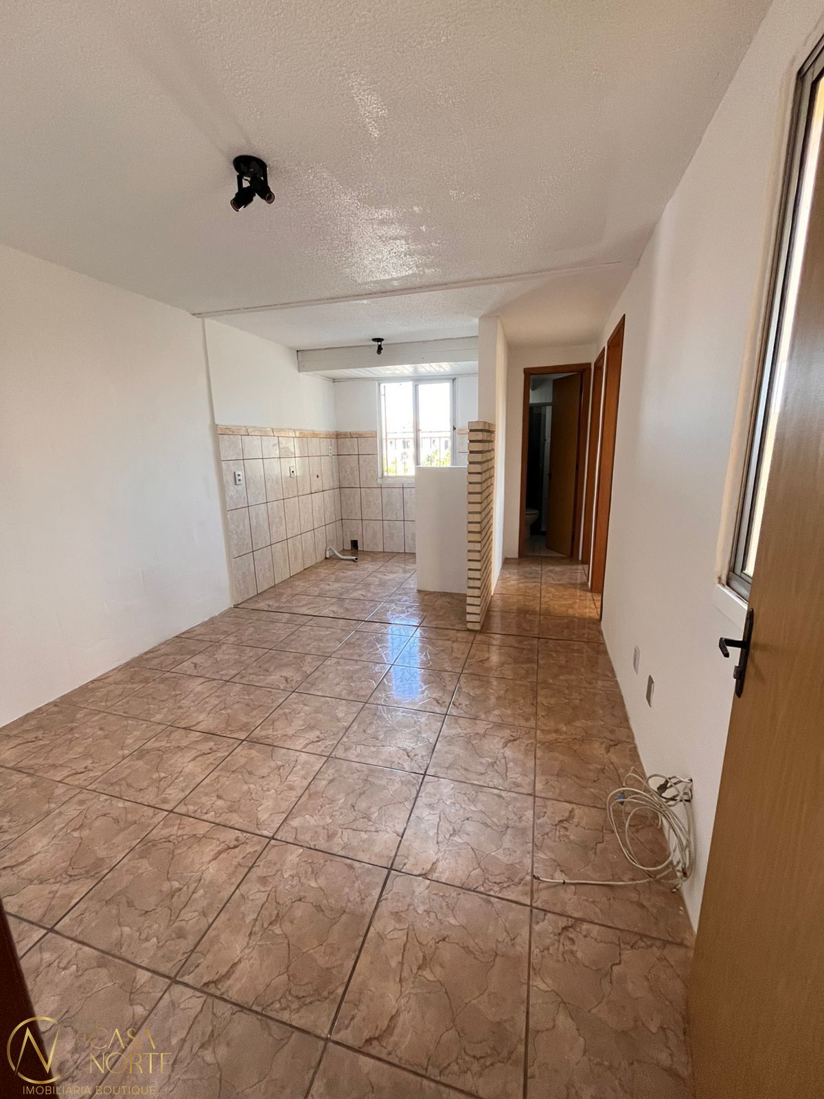 Apartamento à venda com 2 quartos, 38m², 1 vaga, Beco Pedro Rodrigues Bittencourt no bairro Vila Nova em Porto Alegre