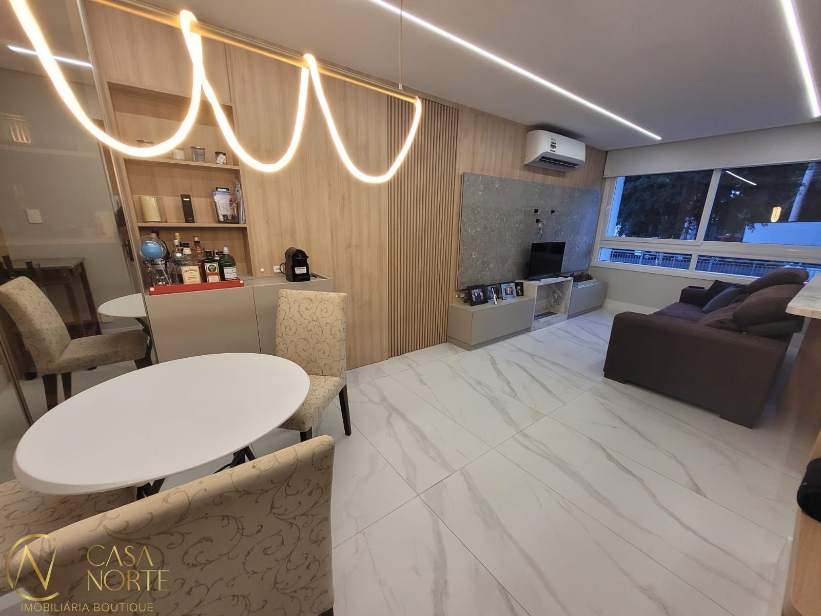 Apartamento à venda com 3 quartos, 81m², 1 suíte, 2 vagas, Rua Jerônymo Zelmanovitz no bairro São Sebastião em Porto Alegre