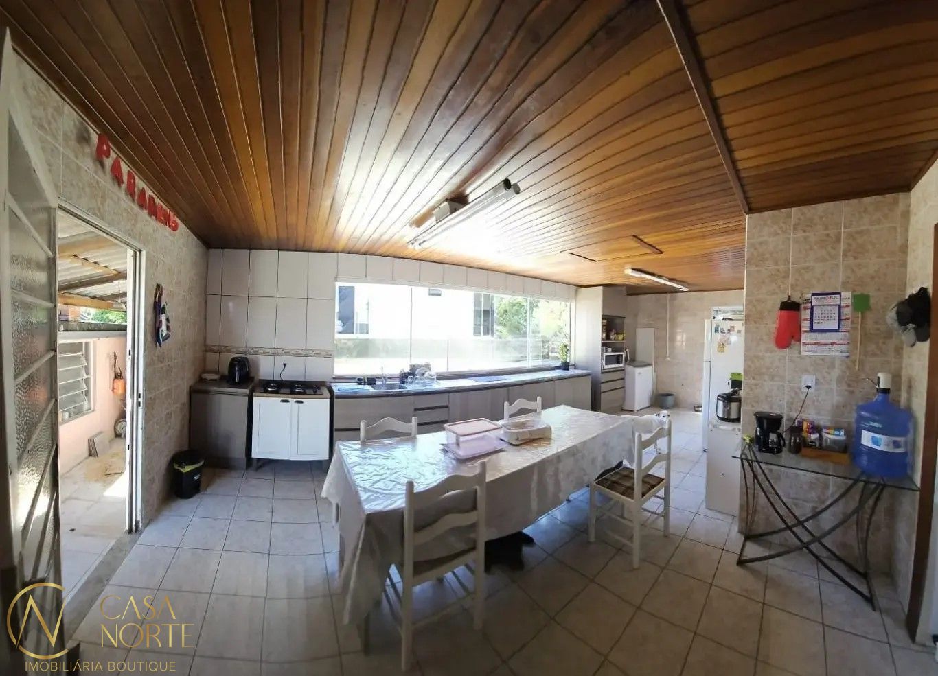 Casa à venda com 2 quartos, 403m², 2 vagas, Beco F no bairro Ipanema em Porto Alegre