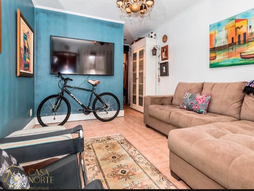 Casa à venda com 2 quartos, 98m², 1 suíte, 1 vaga, Avenida Karl Iwers no bairro Jardim Itu em Porto Alegre