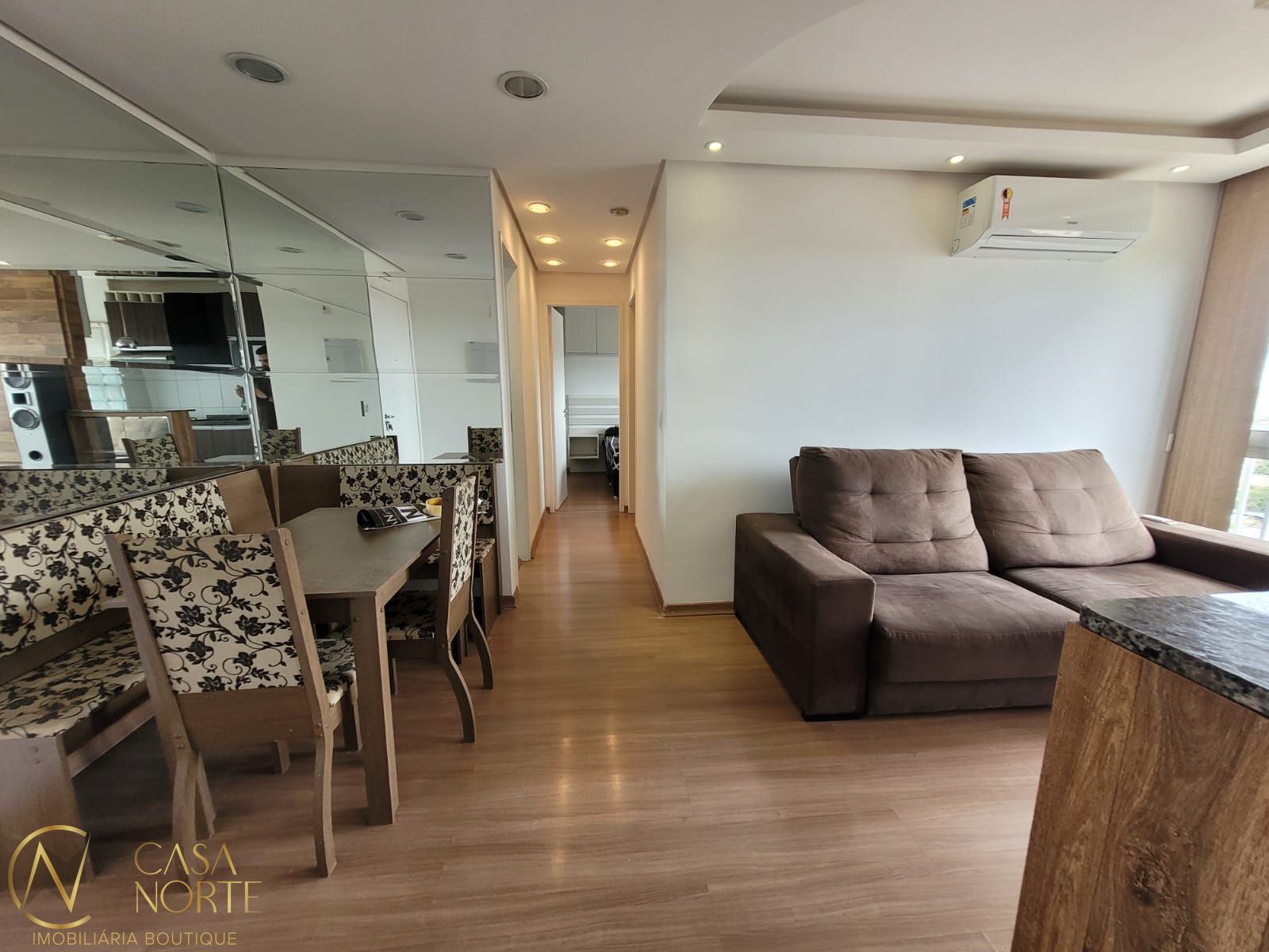Apartamento à venda com 2 quartos, 48m², 1 vaga, Rua Tenente Ary Tarrago no bairro Jardim Itu em Porto Alegre