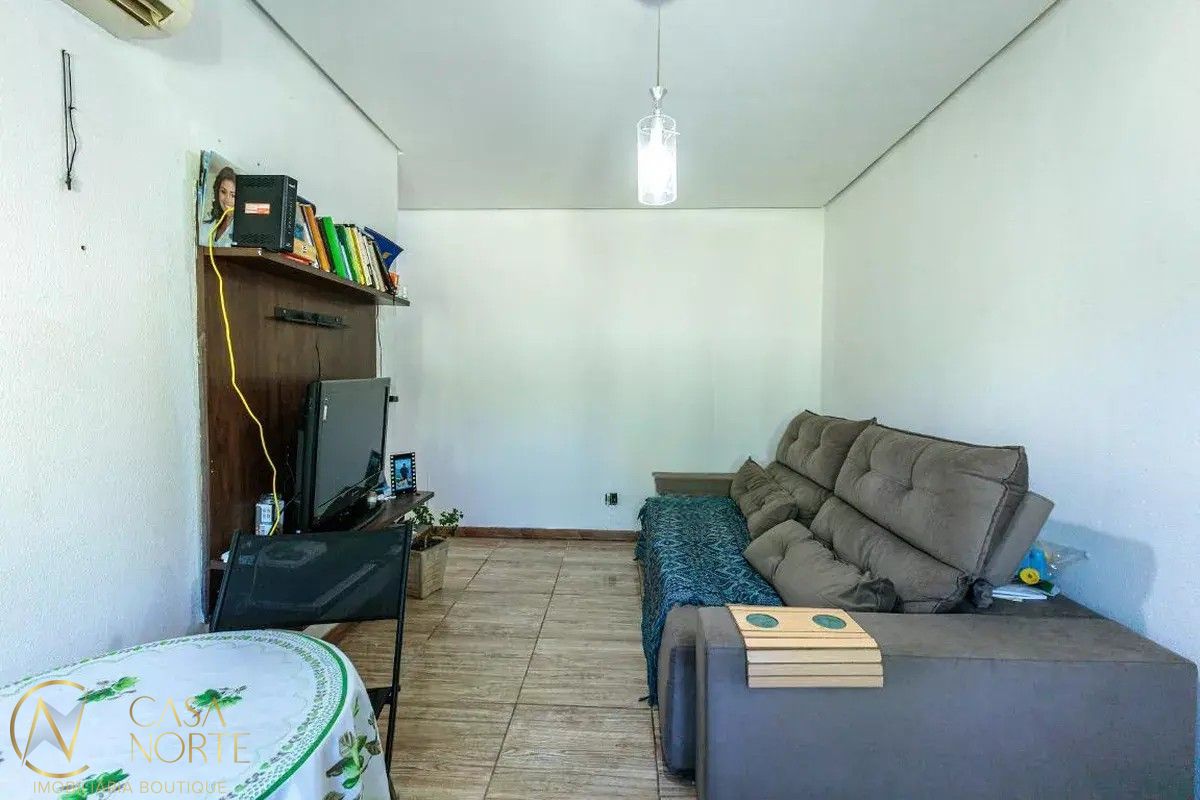 Apartamento à venda com 2 quartos, 53m², 1 vaga, Avenida Protásio Alves no bairro Morro Santana em Porto Alegre