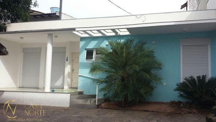 Casa à venda com 3 quartos, 492m², 1 suíte, 4 vagas, Rua São Sepé no bairro Vila Jardim em Porto Alegre