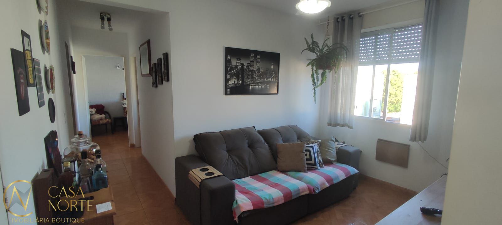 Apartamento à venda com 2 quartos, 47m², 1 vaga, Rua João Mora no bairro Camaquã em Porto Alegre