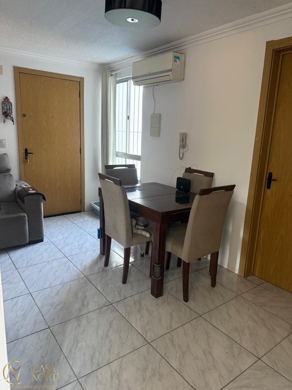 Apartamento à venda com 2 quartos, 43m², 1 vaga, Rua São Guilherme no bairro Vila São José em Porto Alegre