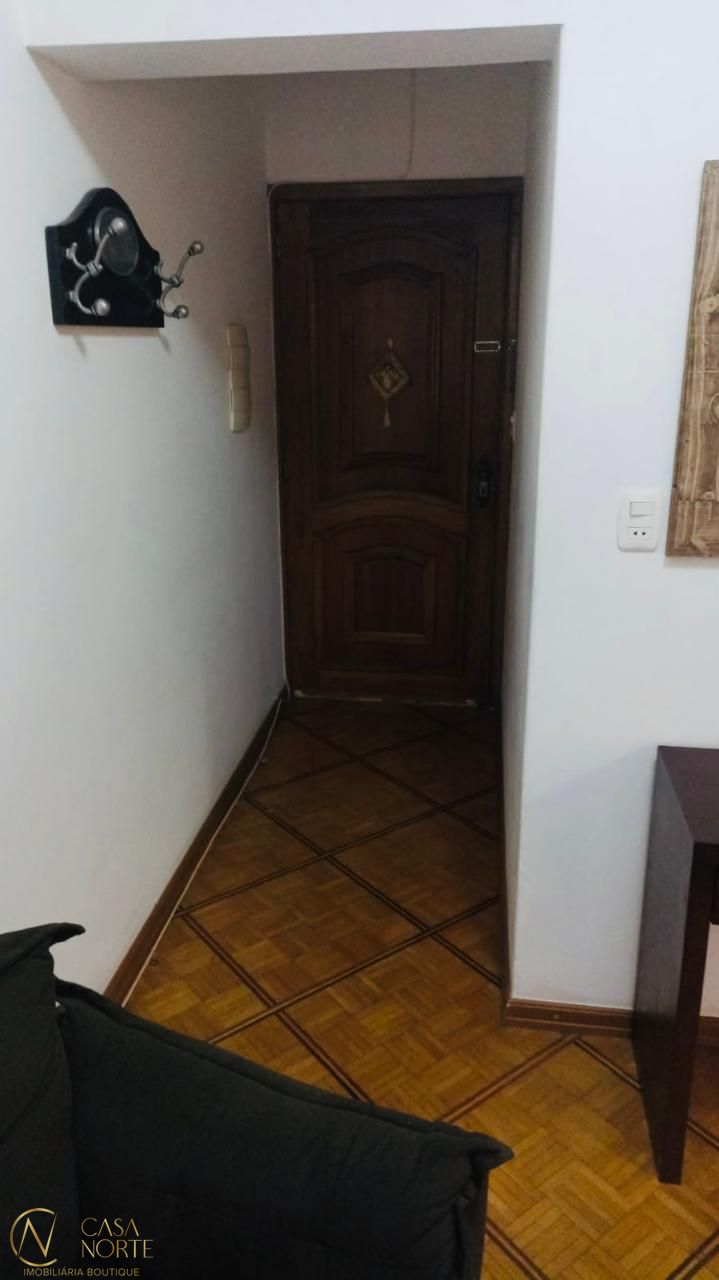 Apartamento à venda com 2 quartos, 74m², 1 vaga, Avenida Carlos Gomes no bairro Boa Vista em Porto Alegre