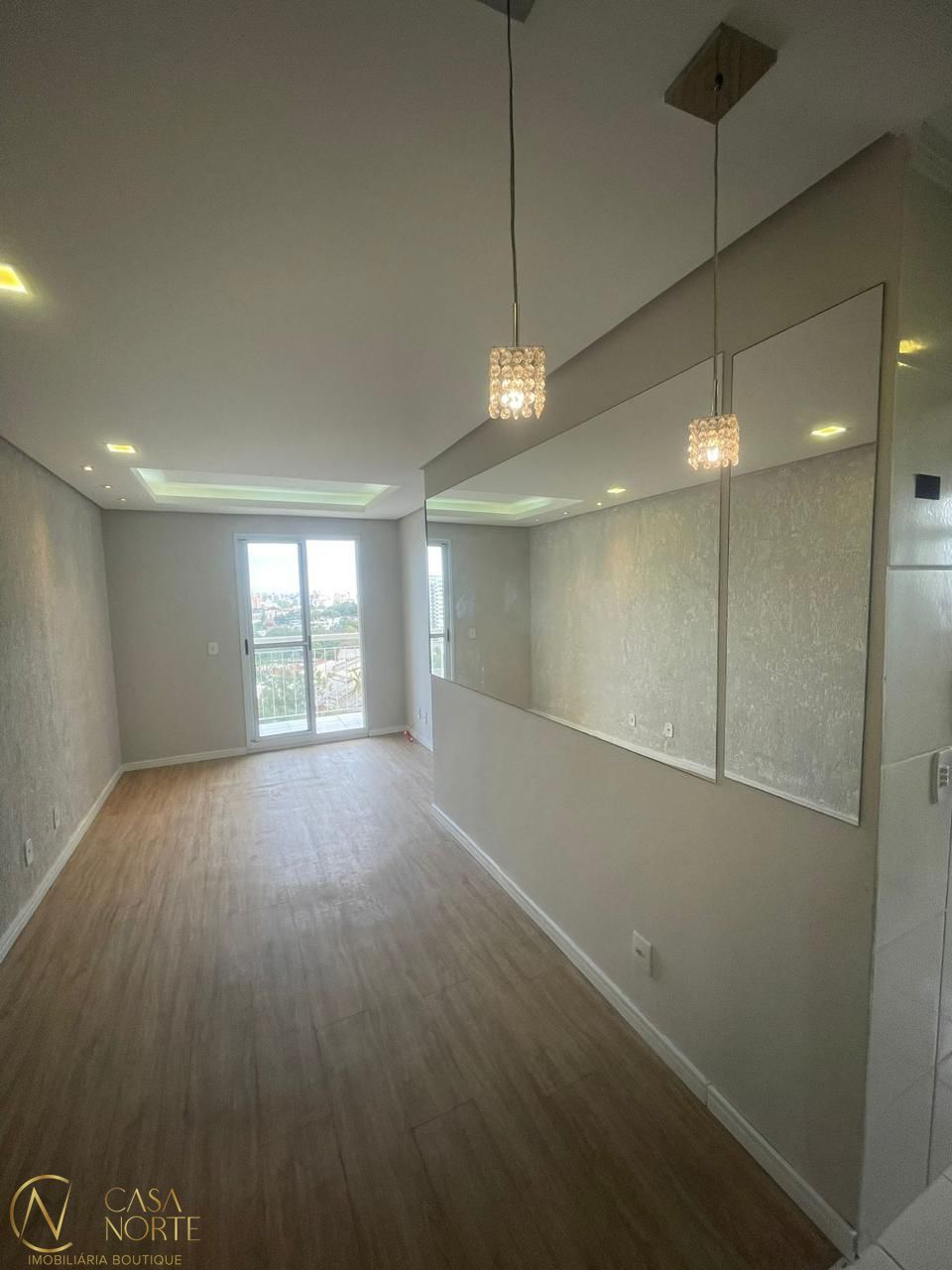 Apartamento à venda com 3 quartos, 62m², 1 suíte, 1 vaga, Avenida Assis Brasil no bairro São Sebastião em Porto Alegre