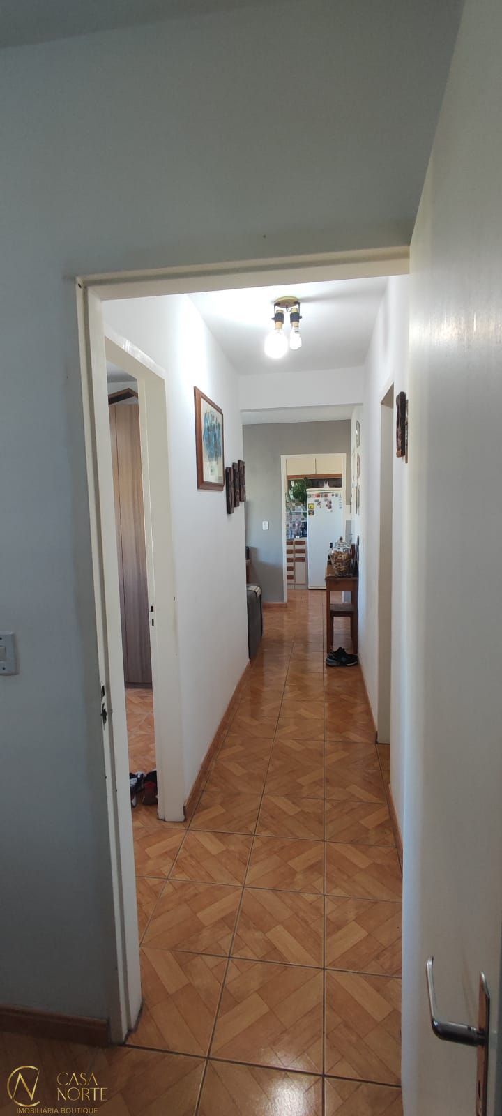 Apartamento à venda com 2 quartos, 47m², 1 vaga, Rua João Mora no bairro Camaquã em Porto Alegre