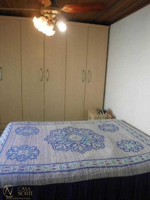 Casa à venda com 3 quartos, 318m², 1 vaga, Rua Caetano La Porta no bairro Rubem Berta em Porto Alegre