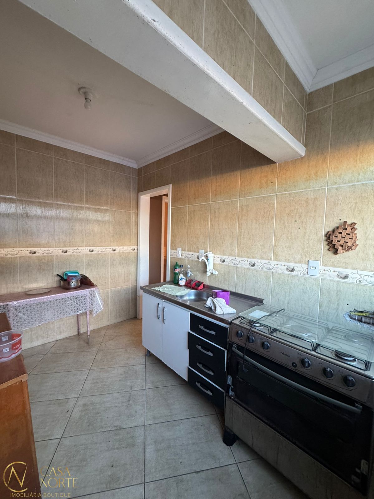 Apartamento à venda com 2 quartos, 45m², Rua dos Maias no bairro Rubem Berta em Porto Alegre
