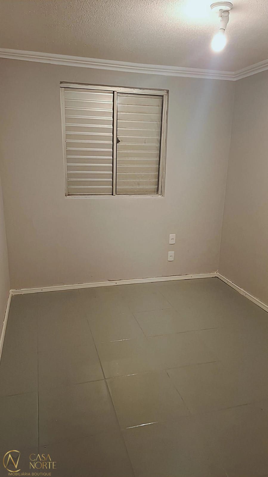 Apartamento à venda com 2 quartos, 43m², 1 vaga, Rua São Guilherme no bairro Vila São José em Porto Alegre