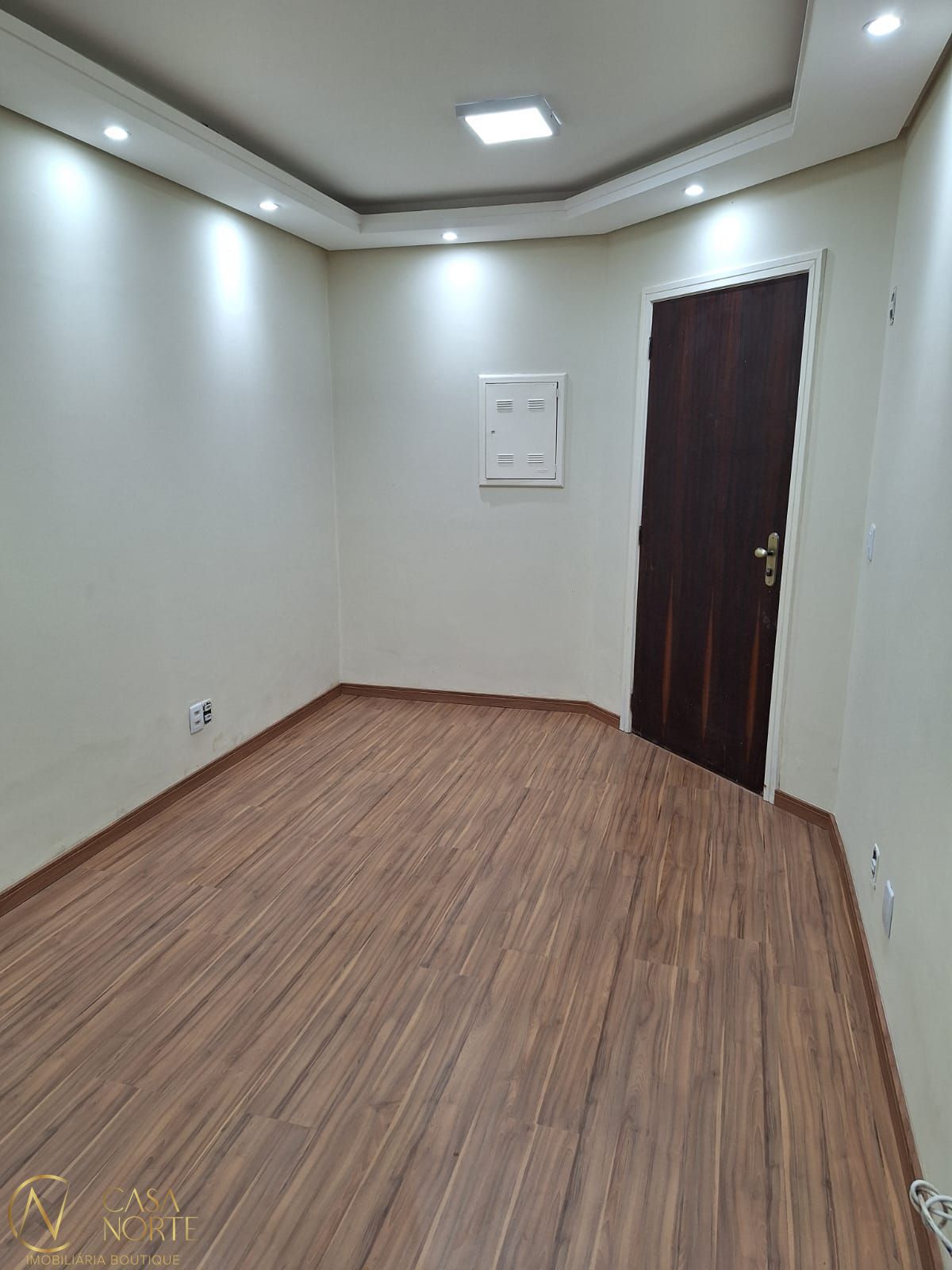 Apartamento à venda com 2 quartos, 85m², 1 vaga, Rua Doutor Aldo Wildt no bairro Vila Nova em Porto Alegre