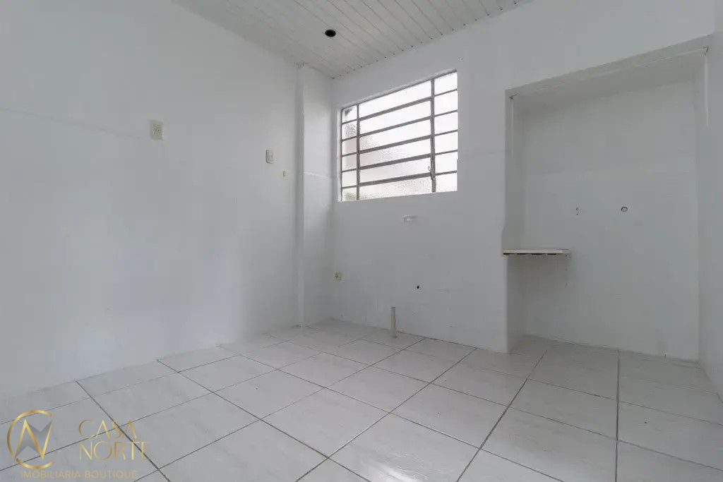 Apartamento à venda com 2 quartos, 66m², 1 vaga, Rua Juruá no bairro Jardim São Pedro em Porto Alegre