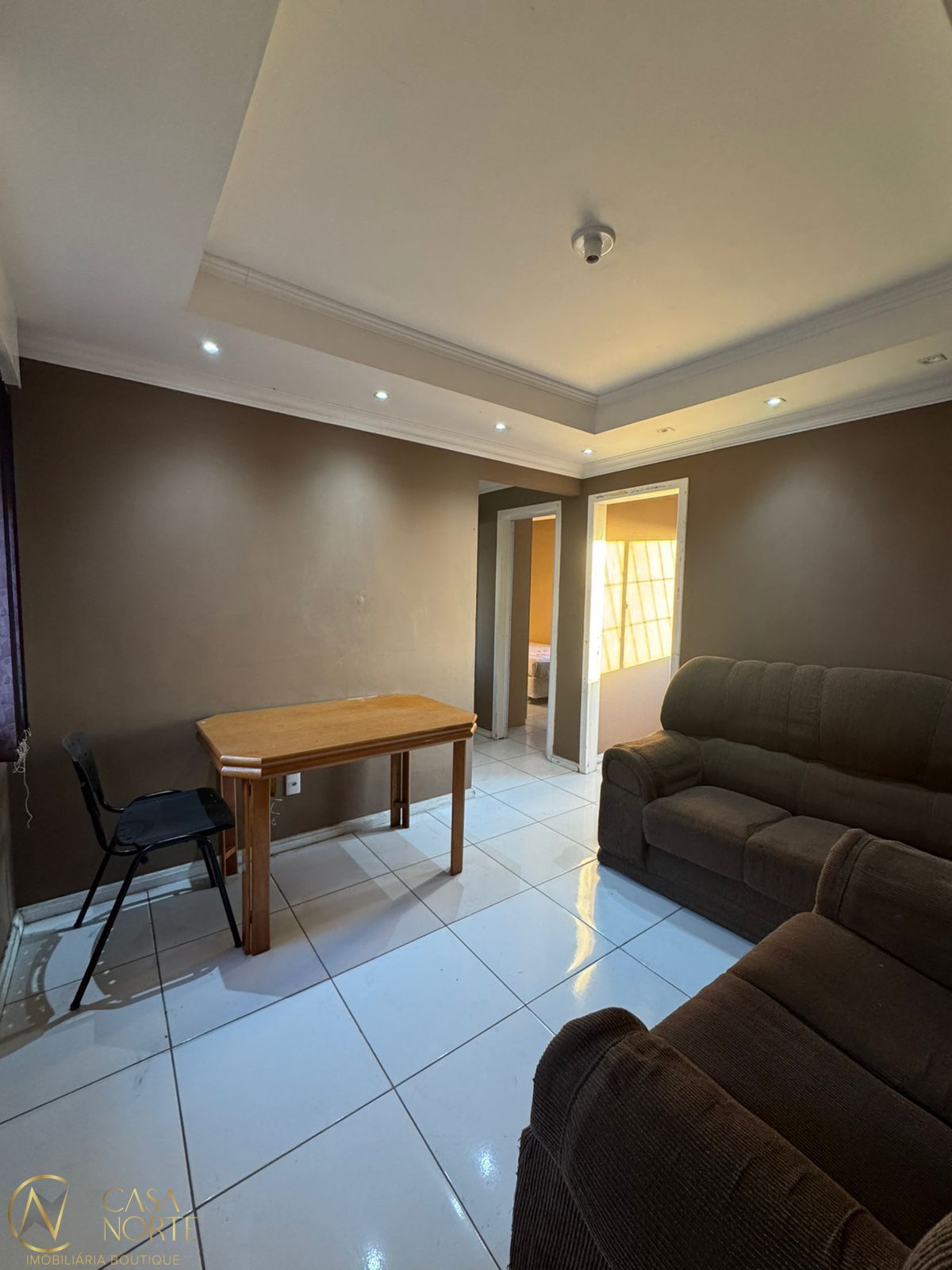 Apartamento à venda com 2 quartos, 45m², Rua dos Maias no bairro Rubem Berta em Porto Alegre