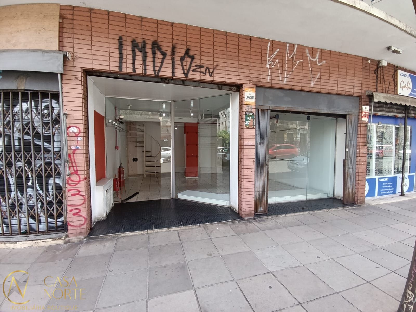 Loja à venda com 1 quarto, 38m², Rua José do Patrocínio no bairro Cidade Baixa em Porto Alegre