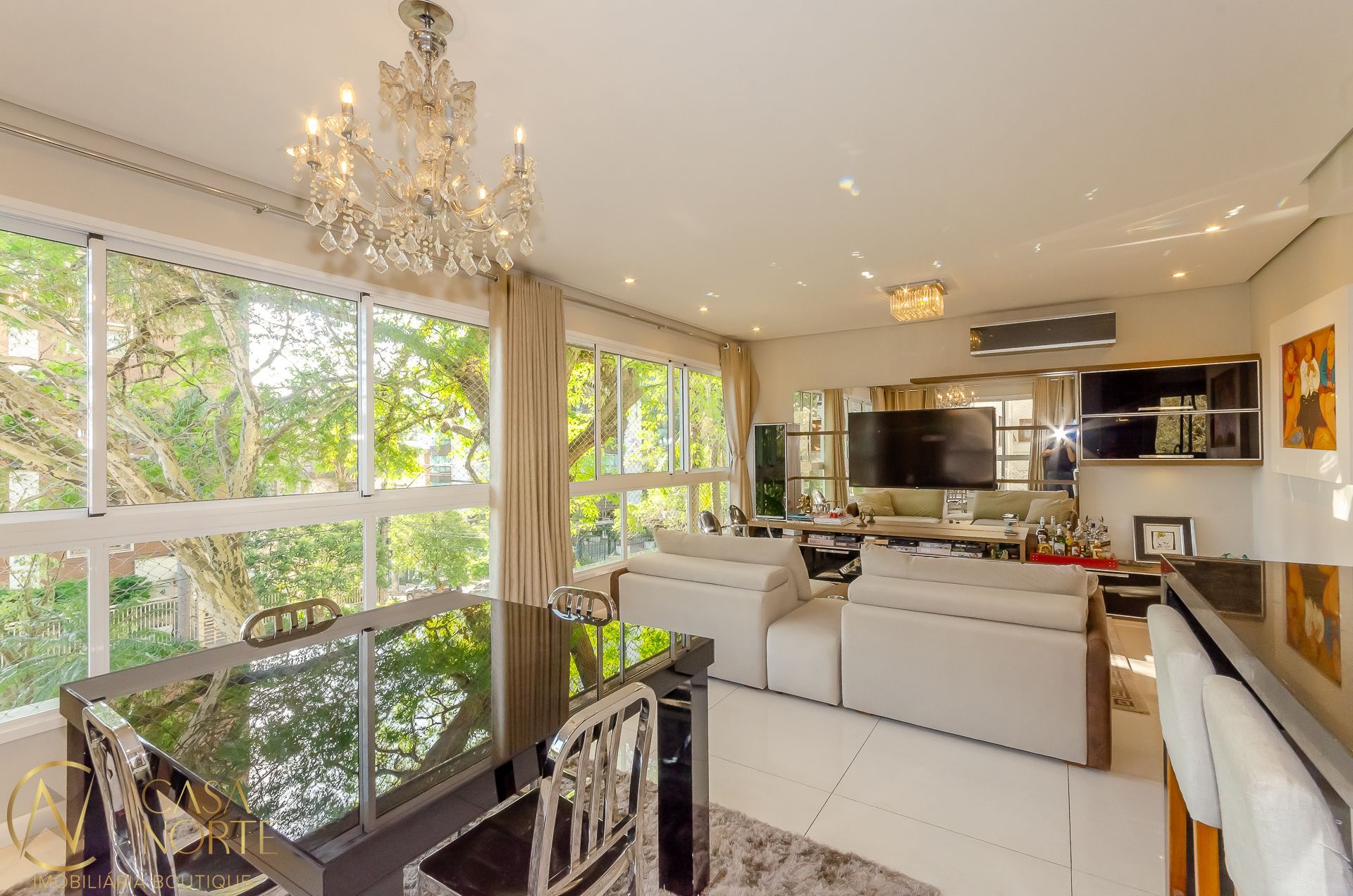 Apartamento Garden à venda com 2 quartos, 148m², 2 suítes, 2 vagas, Avenida Itajaí no bairro Petrópolis em Porto Alegre