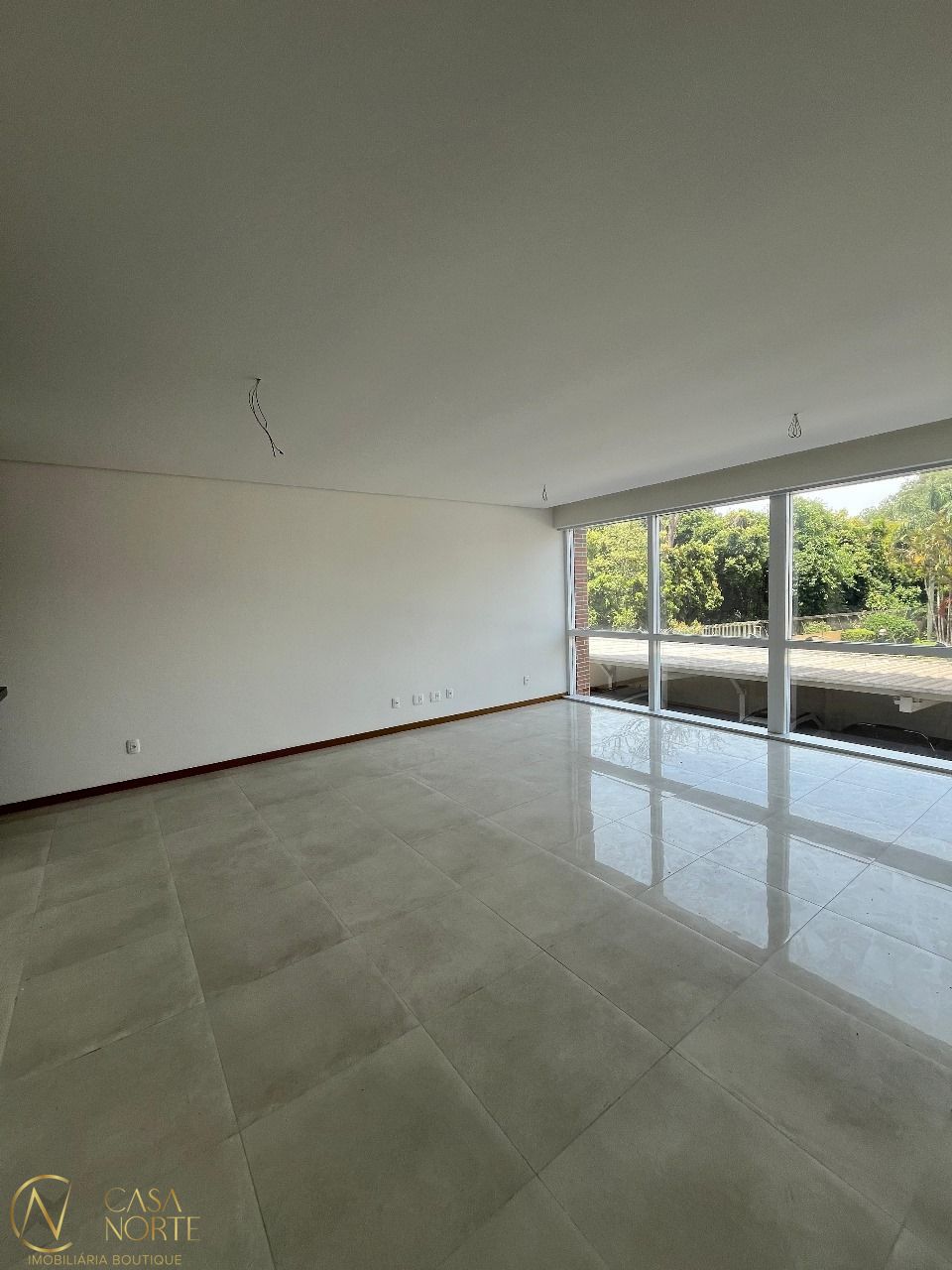 Apartamento à venda com 3 quartos, 114m², 1 suíte, 2 vagas, Rua Saica no bairro Petrópolis em Porto Alegre