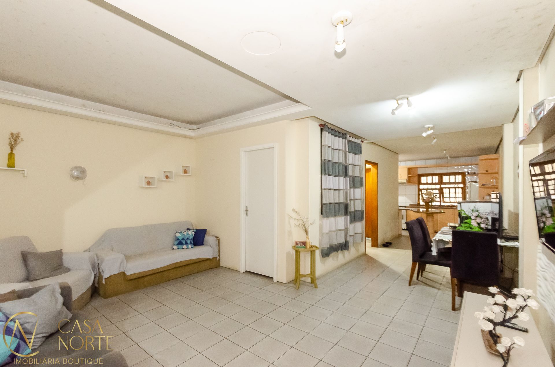 Prédio Comercial à venda com 4 quartos, 400m², Rua General Lima e Silva no bairro Centro Histórico em Porto Alegre