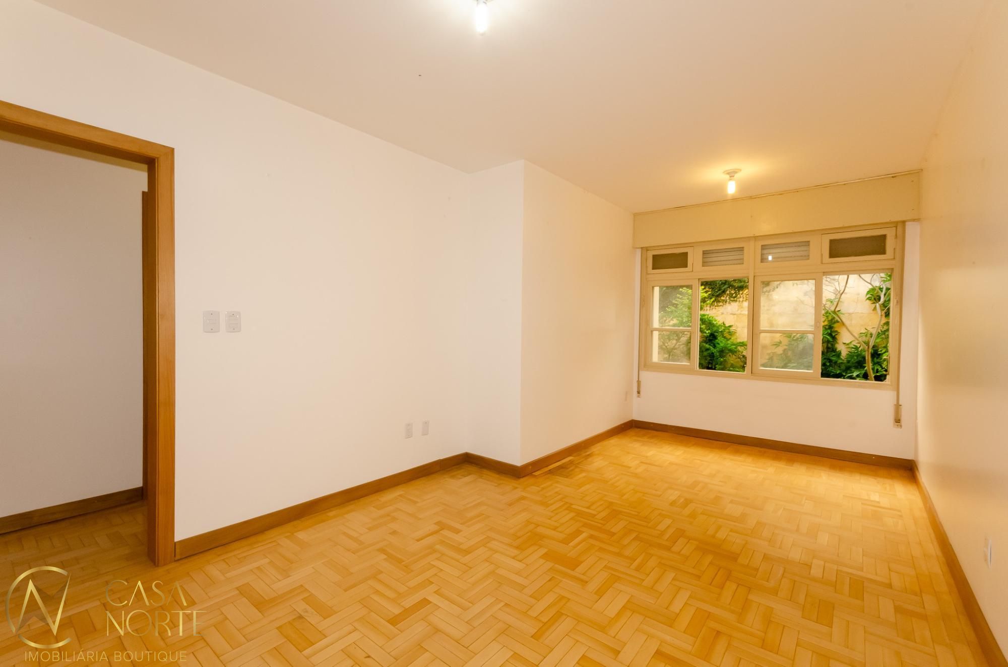 Apartamento à venda com 3 quartos, 97m², 2 suítes, Rua Dário Pederneiras no bairro Petrópolis em Porto Alegre