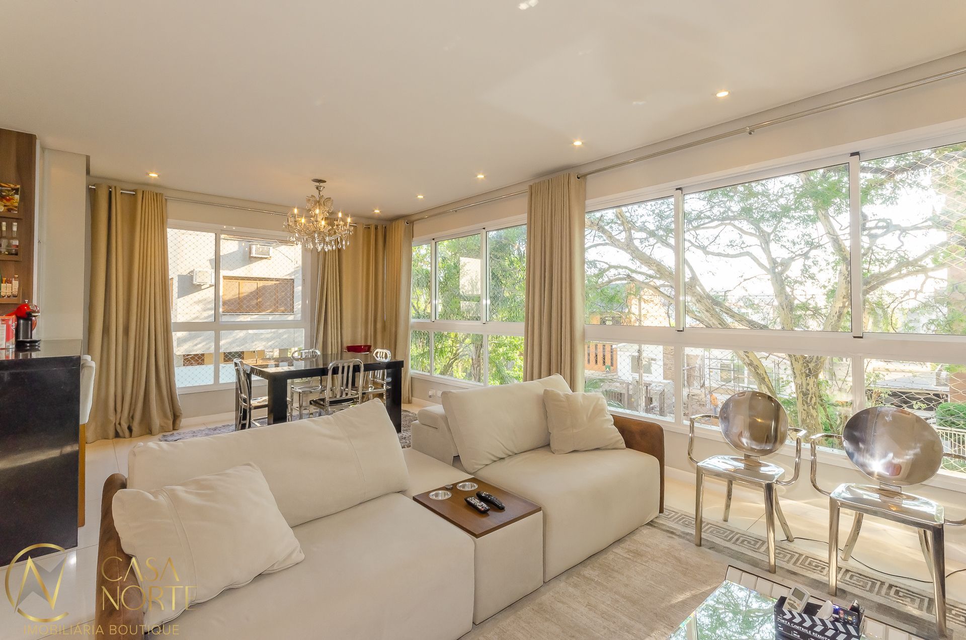 Apartamento Garden à venda com 2 quartos, 148m², 2 suítes, 2 vagas, Avenida Itajaí no bairro Petrópolis em Porto Alegre