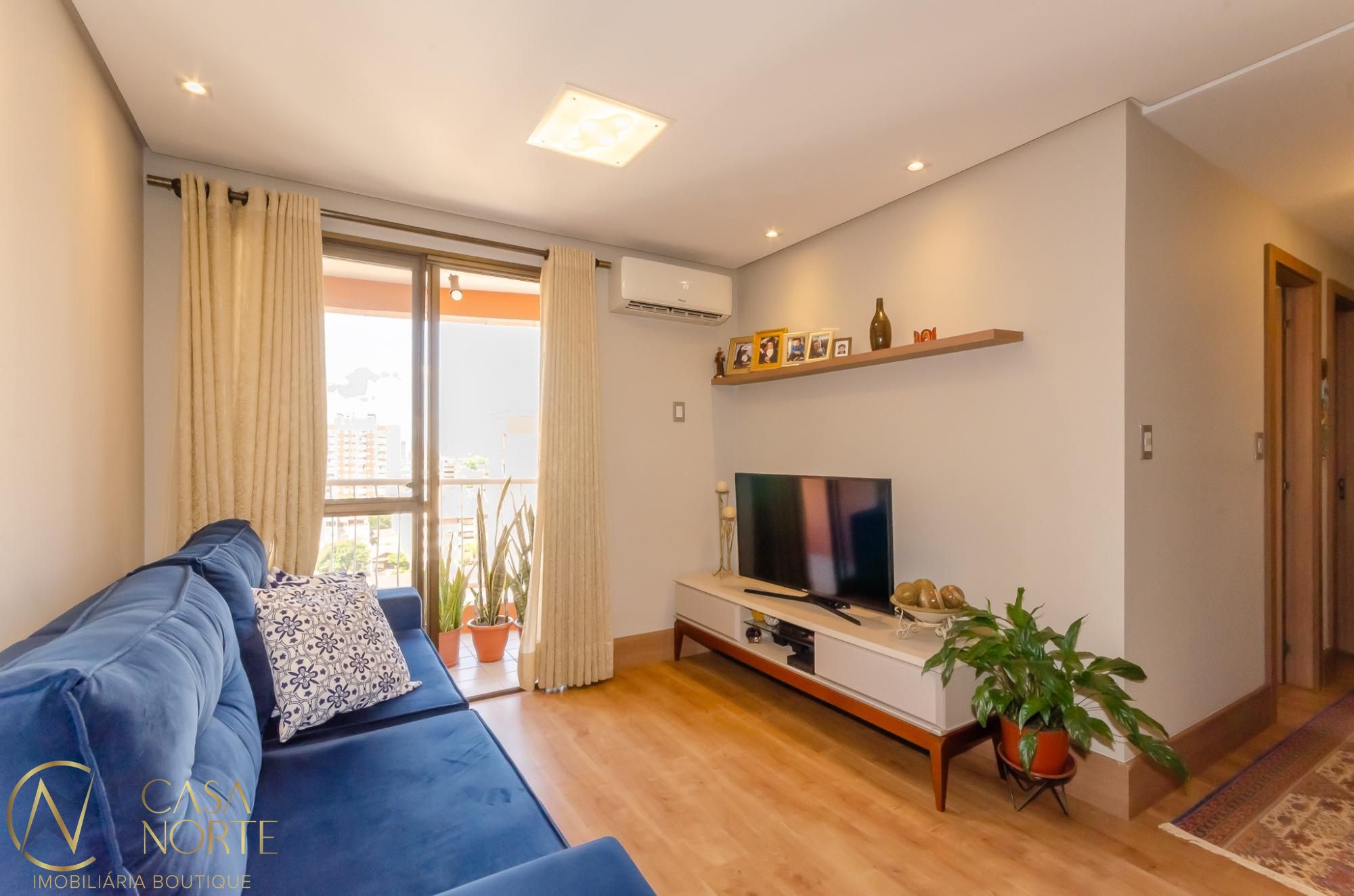 Apartamento à venda com 3 quartos, 70m², 1 suíte, 1 vaga, Rua Carlos Silveira Martins Pacheco no bairro Cristo Redentor em Porto Alegre
