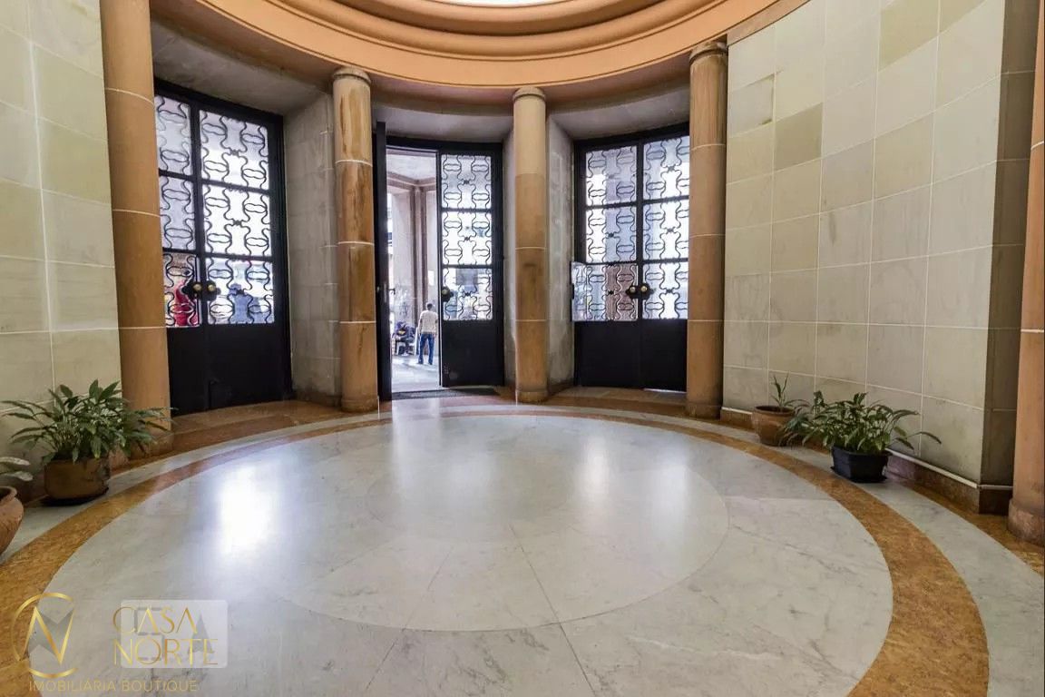 Apartamento à venda com 4 quartos, 222m², Avenida Borges de Medeiros no bairro Centro Histórico em Porto Alegre