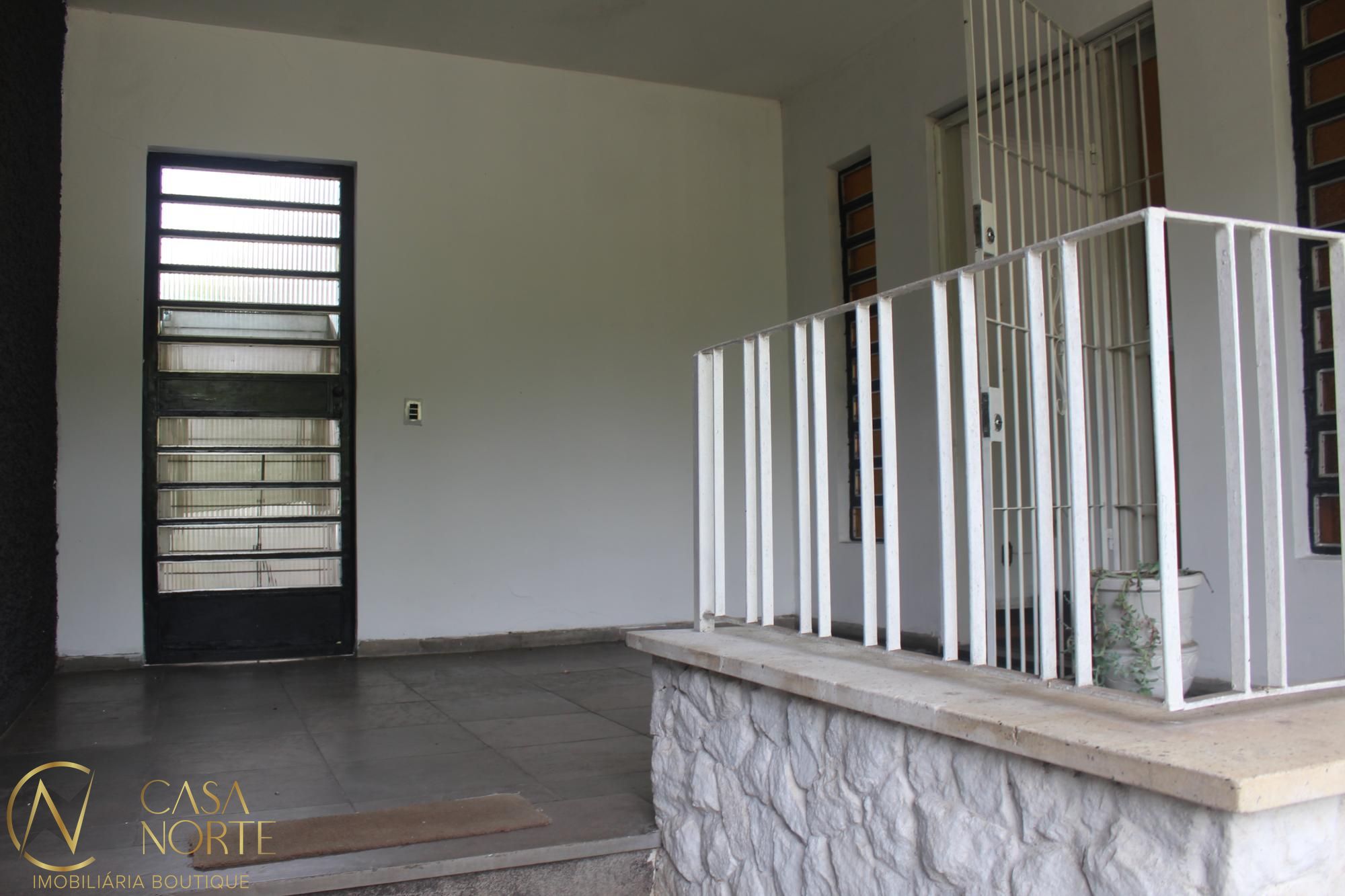 Casa à venda com 3 quartos, 251m², 1 suíte, 2 vagas, Avenida Professor Paula Soares no bairro Jardim Itu em Porto Alegre