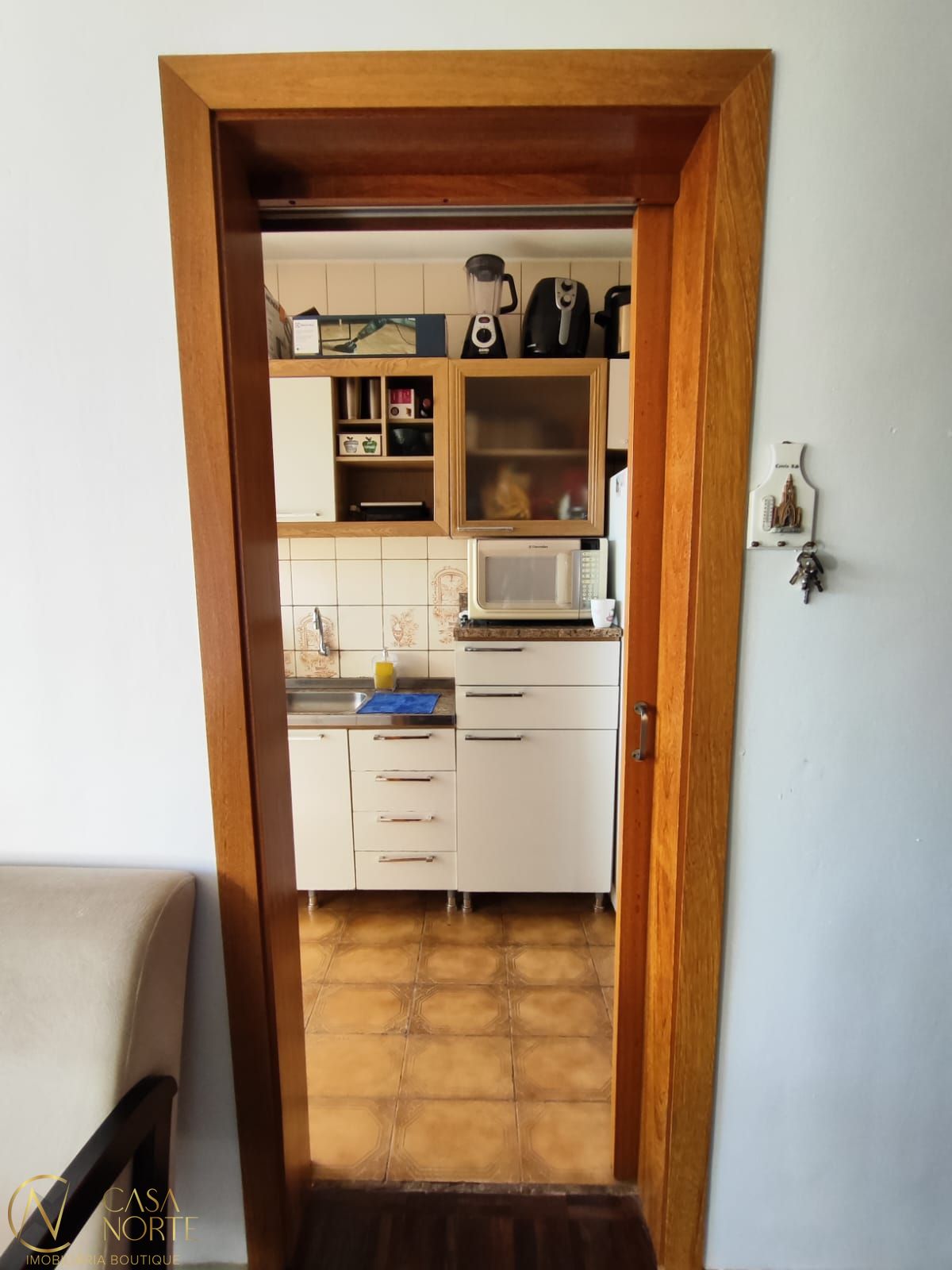 Apartamento à venda com 2 quartos, 50m², 1 vaga, Rua Joaquim de Carvalho no bairro Vila Nova em Porto Alegre