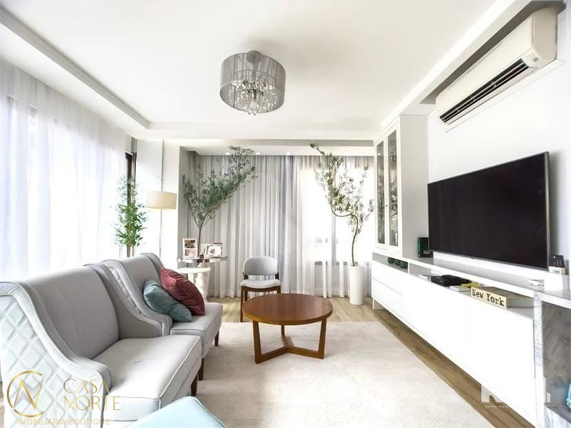 Apartamento Garden à venda com 3 quartos, 129m², 1 suíte, 2 vagas, Rua Doutor Oscar Bittencourt no bairro Menino Deus em Porto Alegre