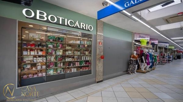 Loja à venda com 3 quartos, 194m², Rua Voluntários da Pátria no bairro Centro Histórico em Porto Alegre