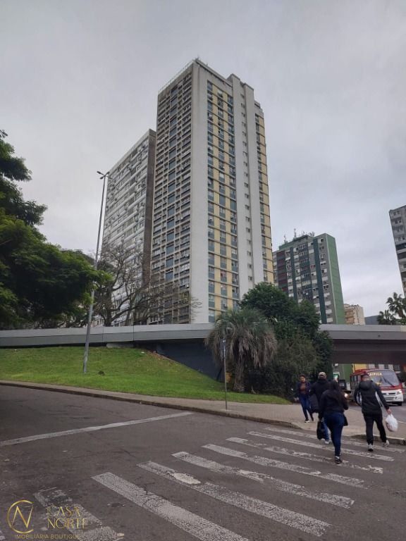 Loft à venda com 1 quarto, 23m², Senador Salgado Filho no bairro Centro Histórico em Porto Alegre