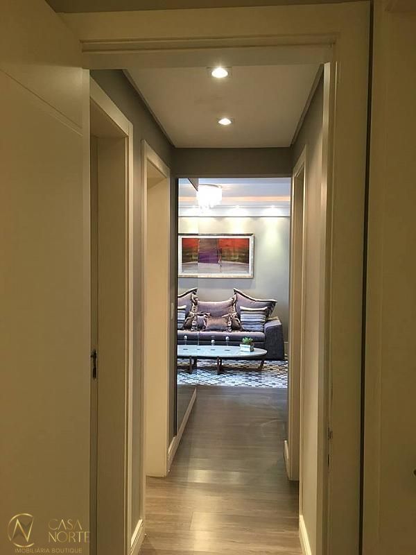 Apartamento à venda com 3 quartos, 74m², 1 suíte, 2 vagas, Casemiro de Abreu no bairro Rio Branco em Porto Alegre
