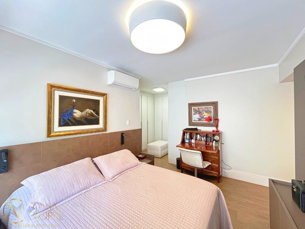 Apartamento à venda com 3 quartos, 170m², 3 suítes, 3 vagas, Lageado no bairro Petrópolis em Porto Alegre
