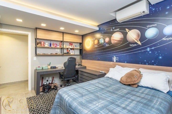 Casa de Condomínio à venda com 4 quartos, 487m², 4 suítes, 3 vagas, Juca Batista no bairro Belém Novo em Porto Alegre