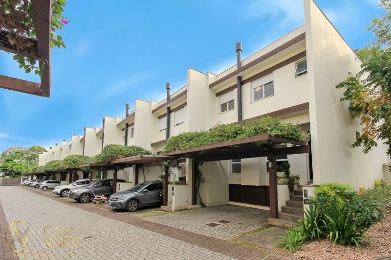 Casa à venda com 3 quartos, 178m², 1 suíte, 2 vagas, Conselheiro Xavier da Costa no bairro Ipanema em Porto Alegre
