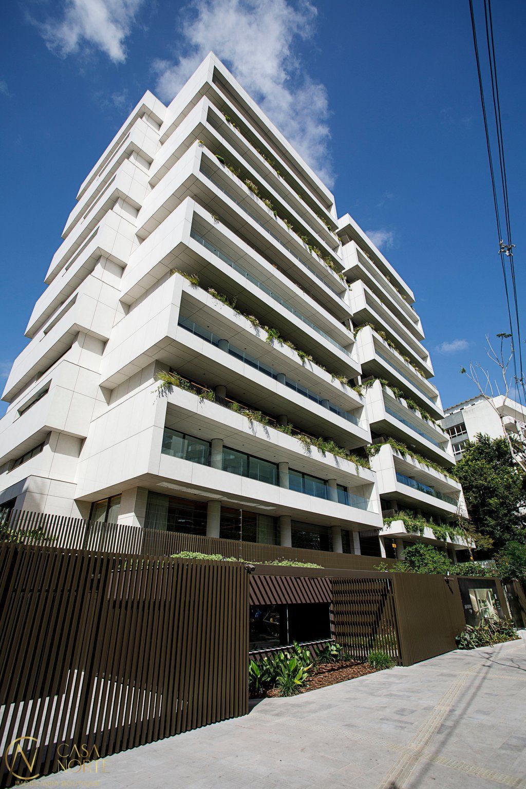 Apartamento à venda com 3 quartos, 387m², 3 suítes, 4 vagas, Luciana de Abreu no bairro Moinhos de Vento em Porto Alegre