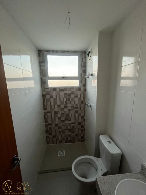 Apartamento à venda com 2 quartos, 44m², 1 vaga, Diretriz Viária no bairro Costa e Silva em Porto Alegre