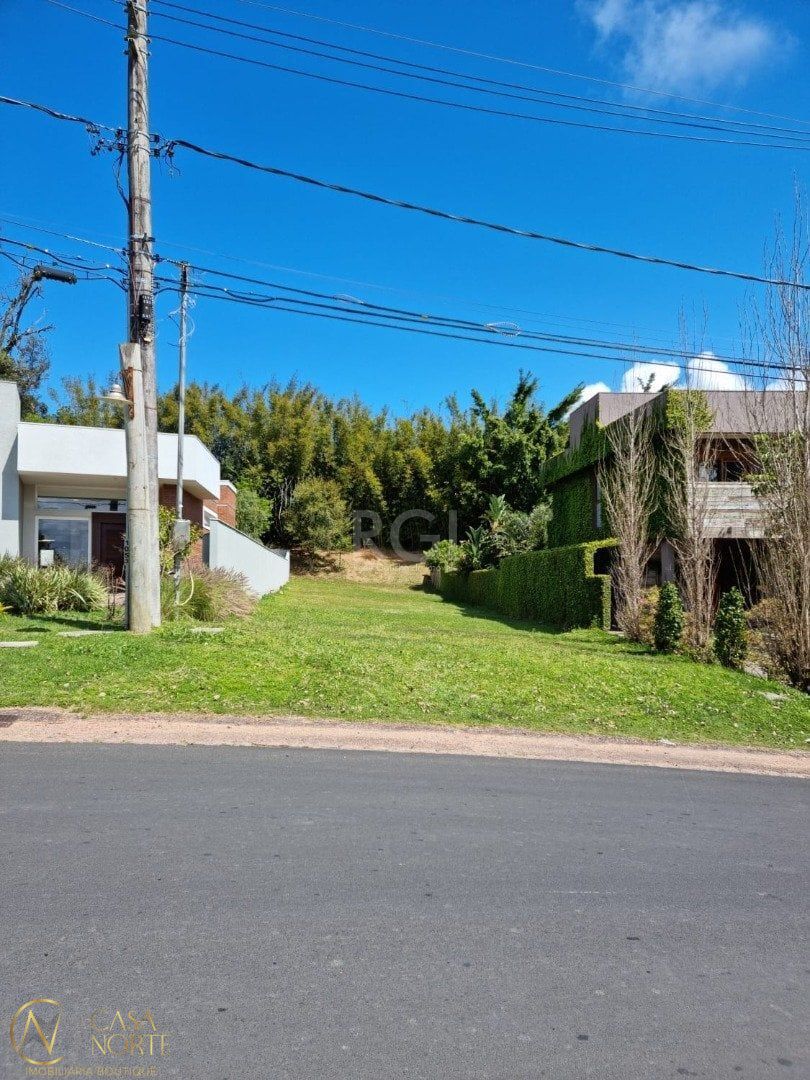 Terreno à venda , 597m², Juca Batista no bairro Belém Novo em Porto Alegre