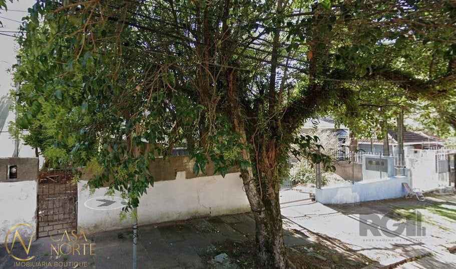 Terreno à venda , 304m², Bispo Sardinha no bairro Vila Ipiranga em Porto Alegre