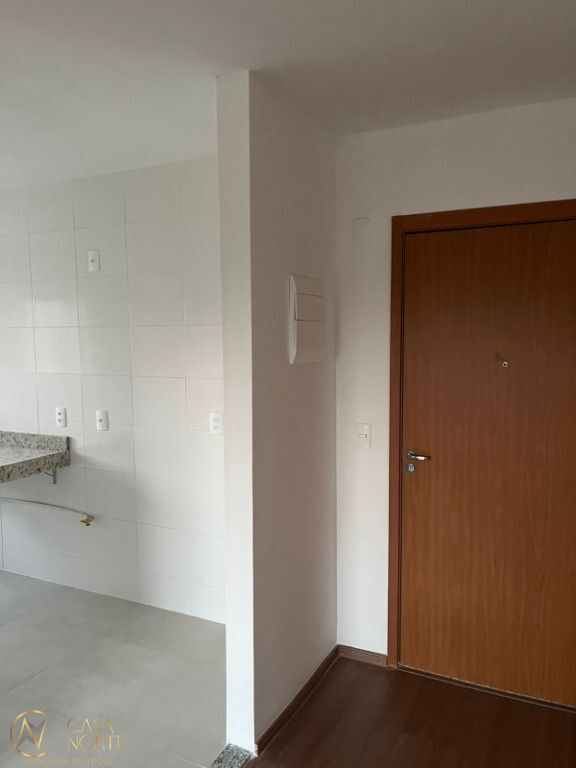Apartamento à venda com 2 quartos, 44m², 1 vaga, Diretriz Viária no bairro Costa e Silva em Porto Alegre