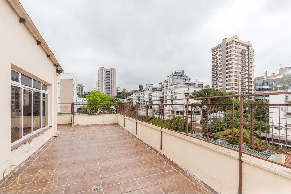 Apartamento à venda com 2 quartos, 75m², 1 vaga, Luzitana no bairro Higienópolis em Porto Alegre