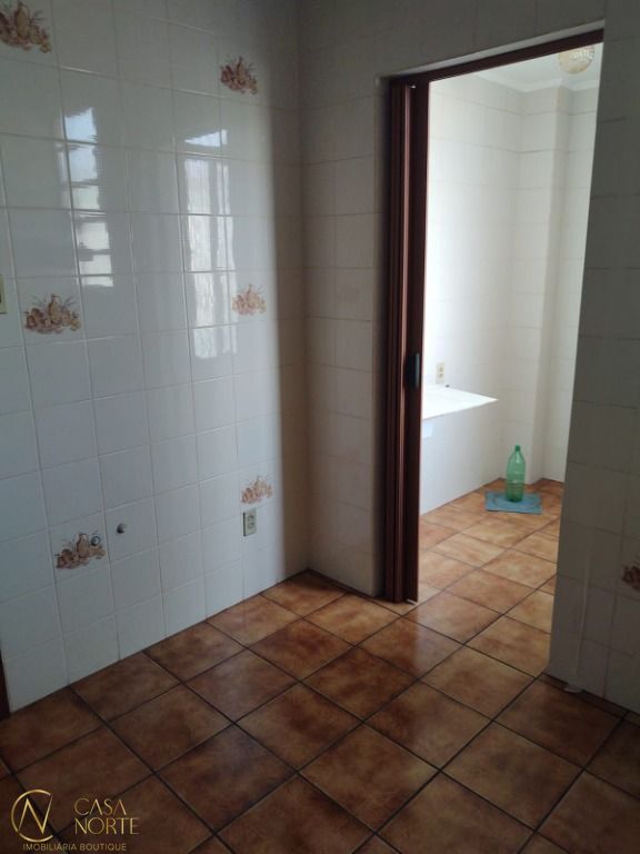 Apartamento à venda com 2 quartos, 51m², 1 vaga, Maria Montessori no bairro São Sebastião em Porto Alegre
