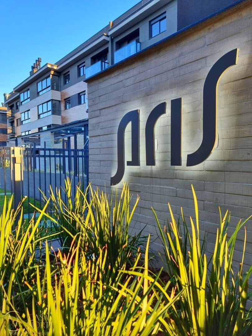 Apartamento à venda com 3 quartos, 113m², 1 suíte, 2 vagas, Ewaldo Campos no bairro Três Figueiras em Porto Alegre