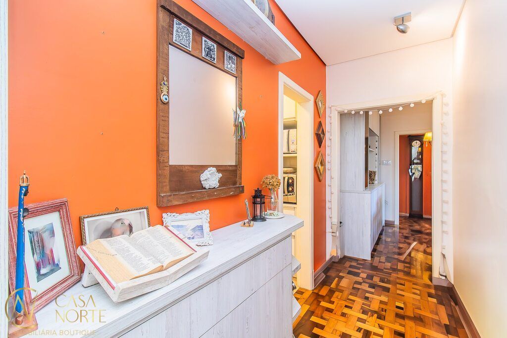 Apartamento à venda com 3 quartos, 126m², Sarmento Leite no bairro Bom Fim em Porto Alegre
