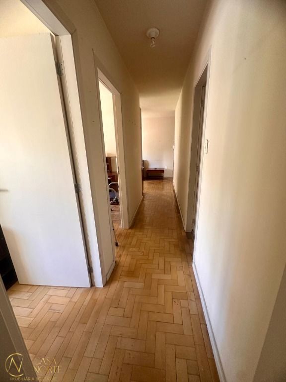 Apartamento à venda com 3 quartos, 62m², 1 vaga, Alcebíades Caetano da Silva no bairro Jardim Botânico em Porto Alegre