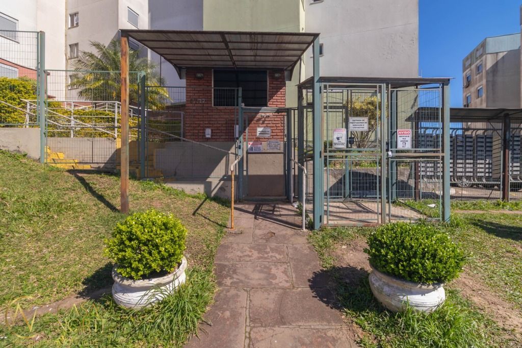 Apartamento à venda com 2 quartos, 40m², 1 vaga, João de Oliveira Remião no bairro Agronomia em Porto Alegre